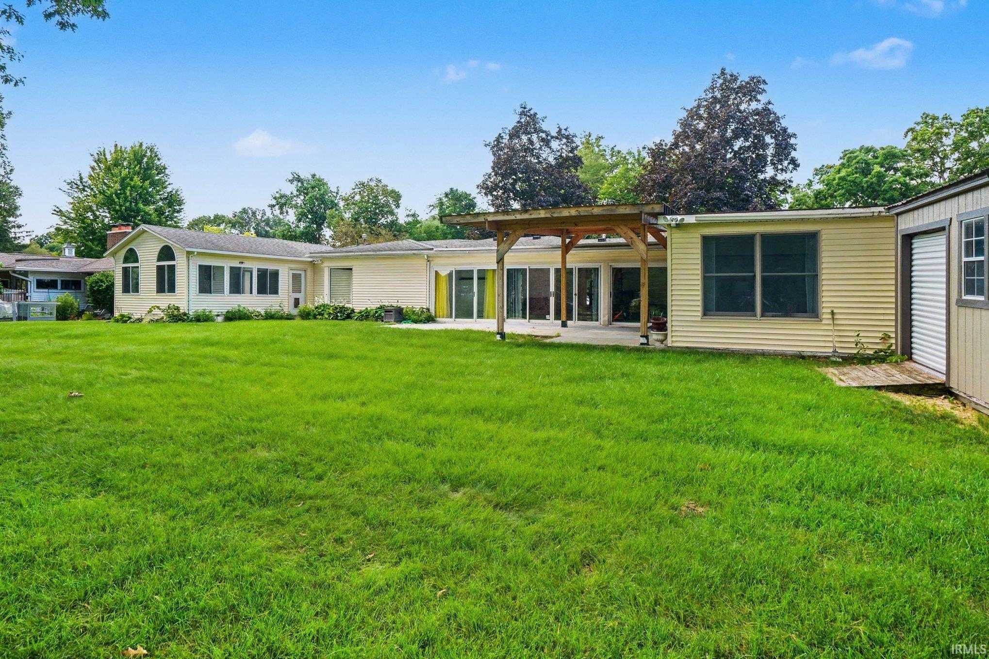 2030 Greenleaf Boulevard Elkhart IN 46514