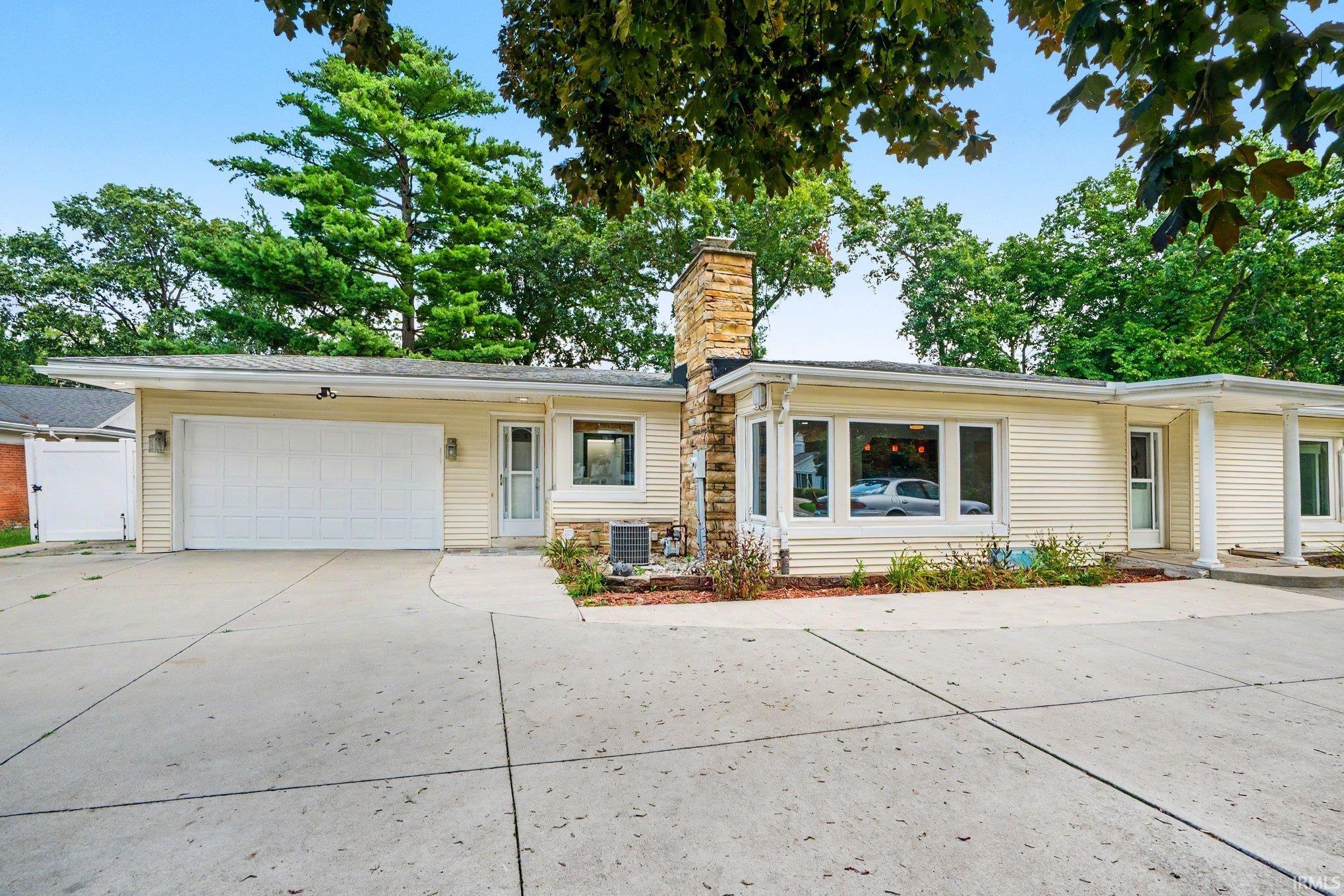 2030 Greenleaf Boulevard Elkhart IN 46514