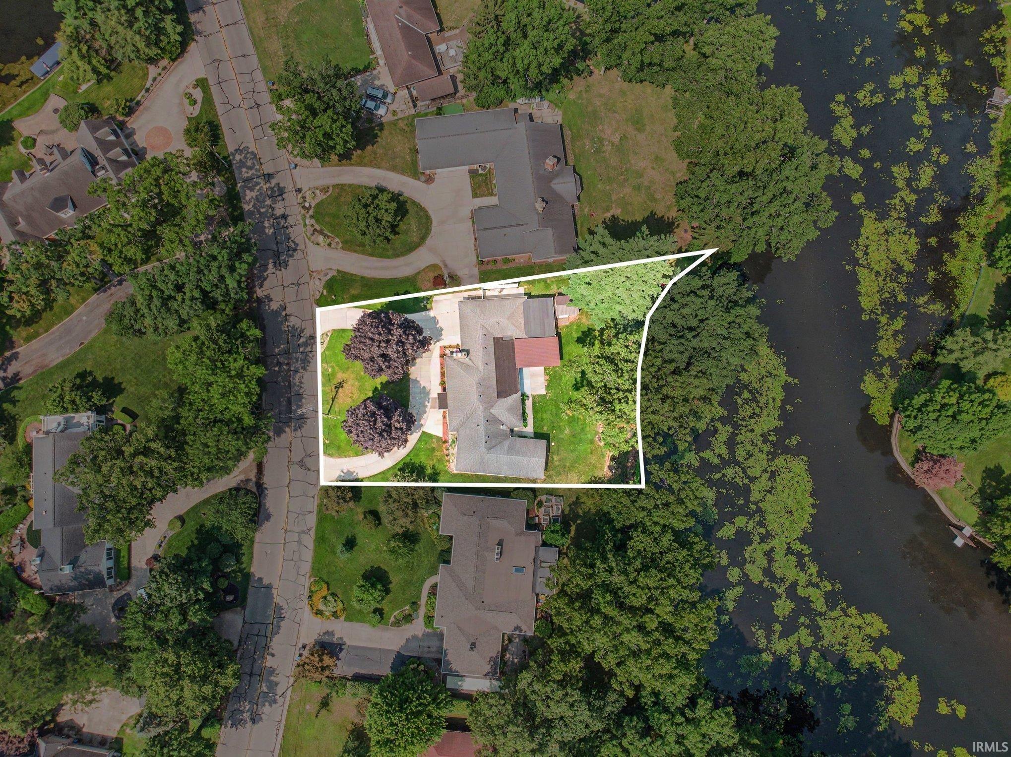2030 Greenleaf Boulevard Elkhart IN 46514
