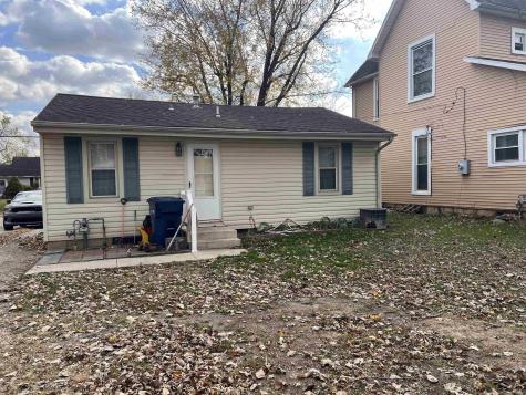 8808 W Cornbread Road Yorktown IN 47396