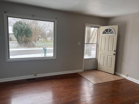 8808 W Cornbread Road Yorktown IN 47396