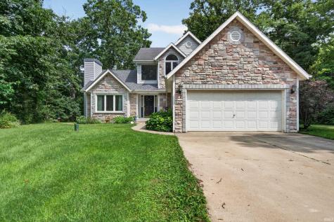 5239 E Colonial Oaks Drive Monticello IN 47960