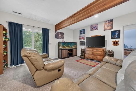 5239 E Colonial Oaks Drive Monticello IN 47960