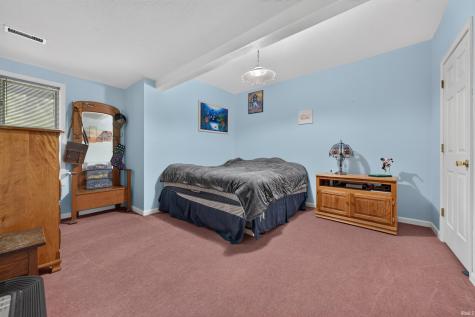 5239 E Colonial Oaks Drive Monticello IN 47960