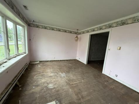 702 W Grant Street Hartford City IN 47348