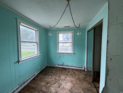 702 W Grant Street Hartford City IN 47348