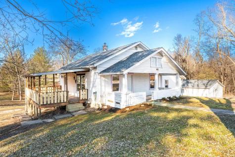 715 25th Street Bedford IN 47421