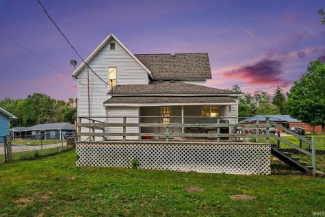 1031 N Huntington Street Syracuse IN 46567