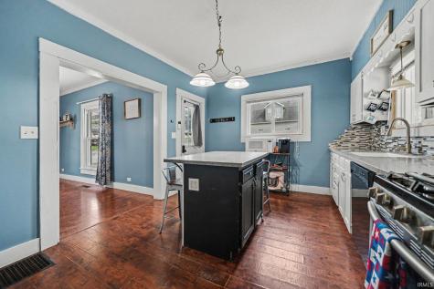1031 N Huntington Street Syracuse IN 46567