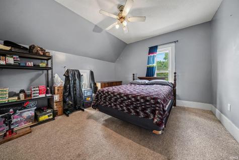 1031 N Huntington Street Syracuse IN 46567