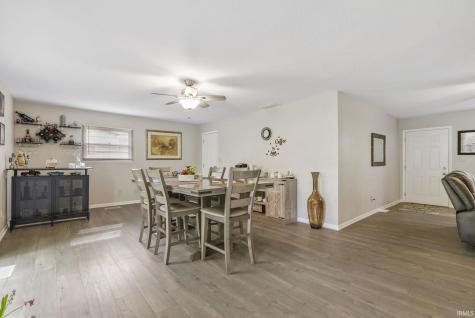 4301 Lynwood Court Fort Wayne IN 46815