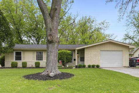 4301 Lynwood Court Fort Wayne IN 46815
