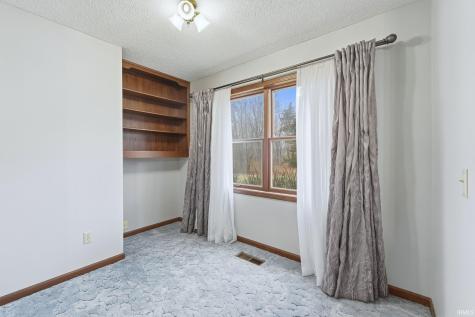12127 Mahogany Drive Fort Wayne IN 46814