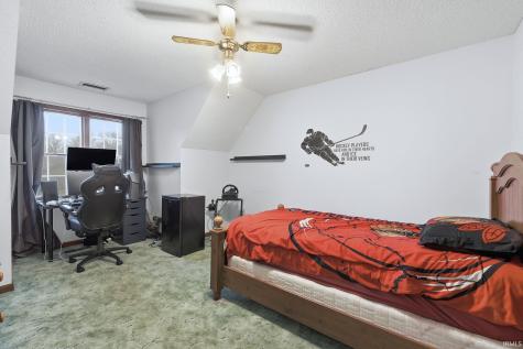 12127 Mahogany Drive Fort Wayne IN 46814
