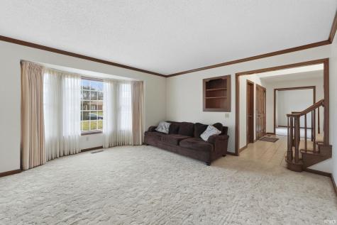12127 Mahogany Drive Fort Wayne IN 46814