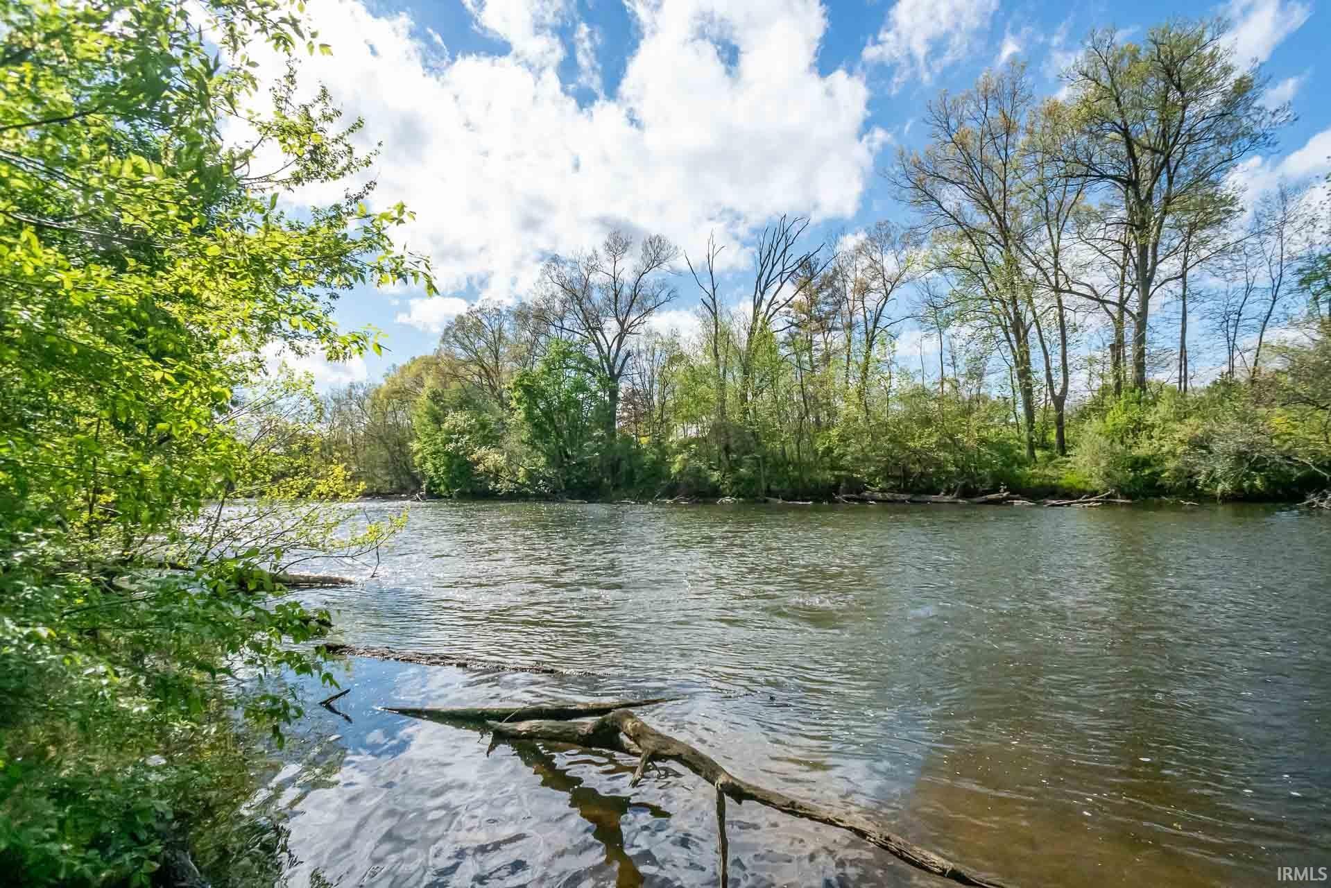 23741 River Drive Goshen IN 46528