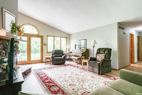 23741 River Drive Goshen IN 46528