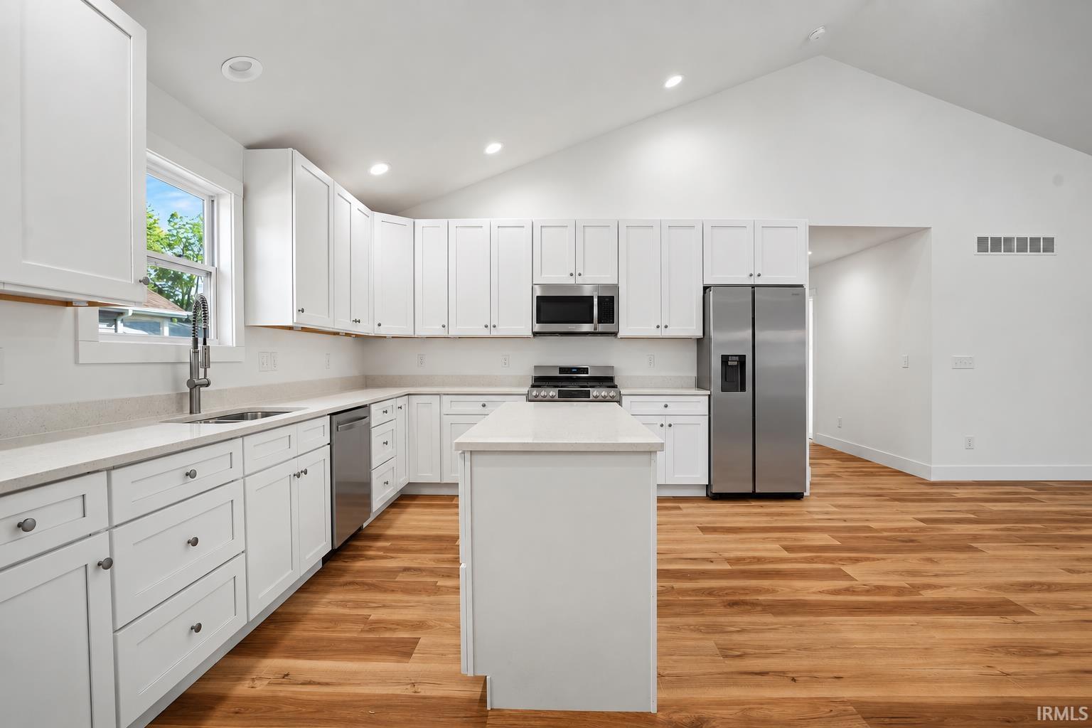1513 E Borley Avenue Mishawaka IN 46545