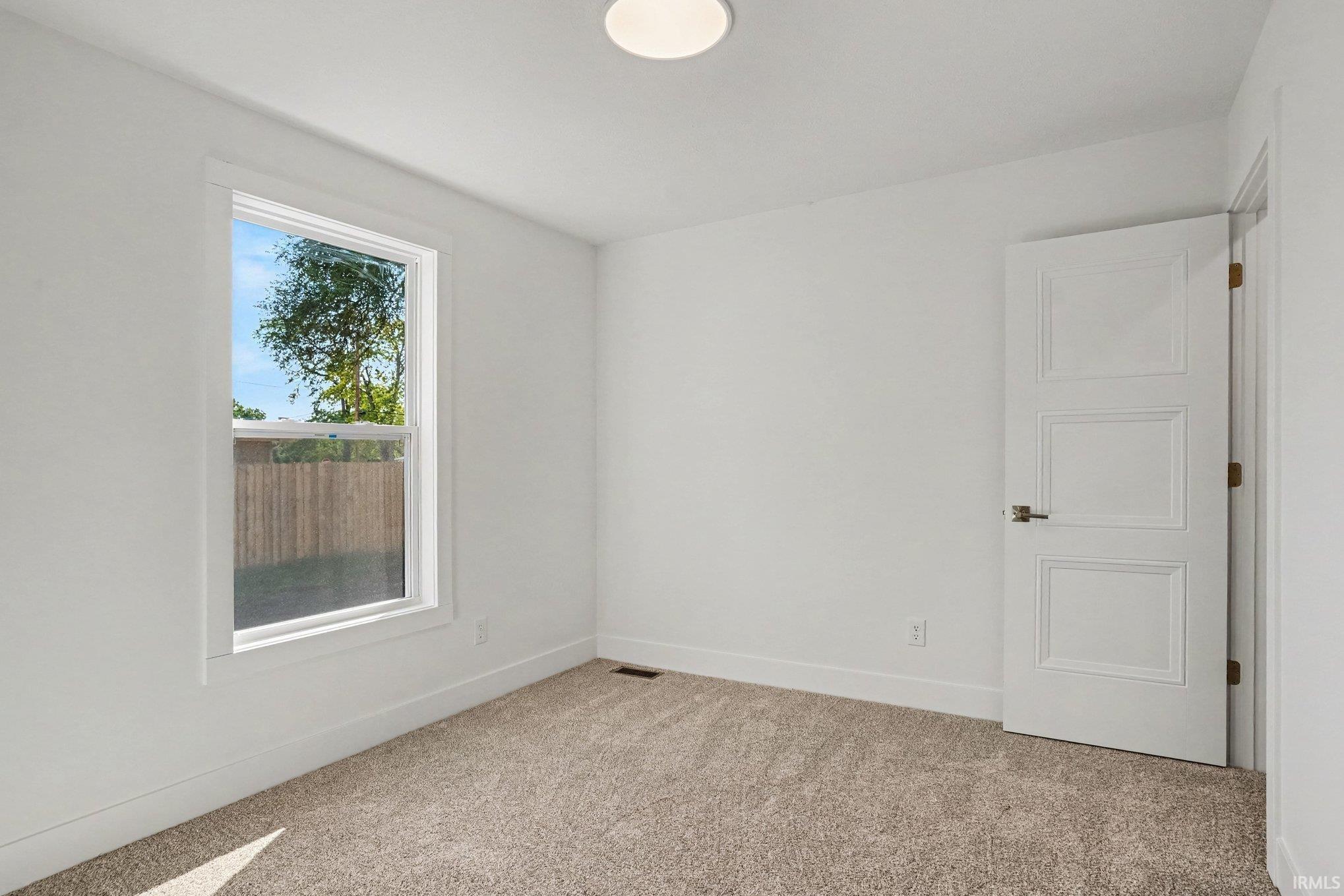 1513 E Borley Avenue Mishawaka IN 46545