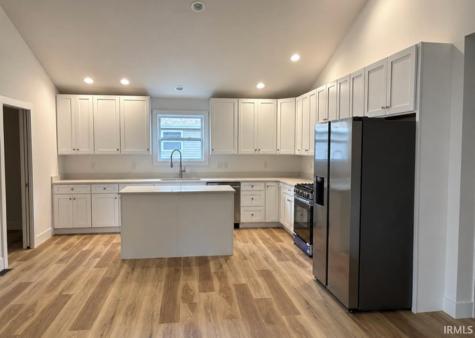 1513 E Borley Avenue Mishawaka IN 46545