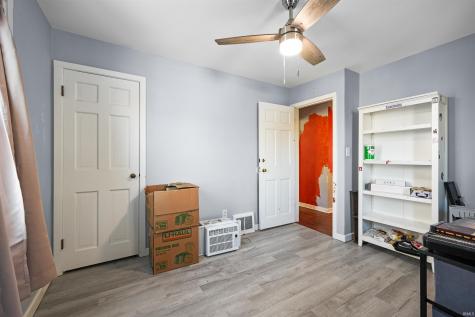 7302 Bradbury Avenue Fort Wayne IN 46809