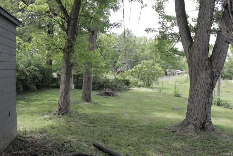 7302 Bradbury Avenue Fort Wayne IN 46809