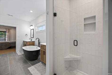602 E Barton Woods Lane Ellettsville IN 47429