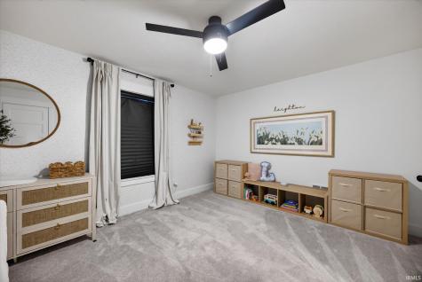 602 E Barton Woods Lane Ellettsville IN 47429