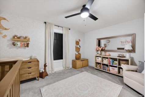 602 E Barton Woods Lane Ellettsville IN 47429