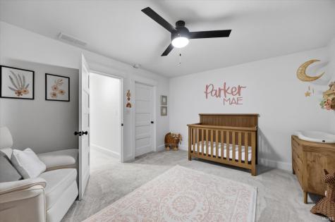 602 E Barton Woods Lane Ellettsville IN 47429
