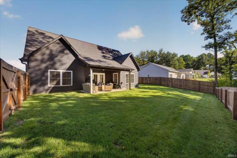 602 E Barton Woods Lane Ellettsville IN 47429
