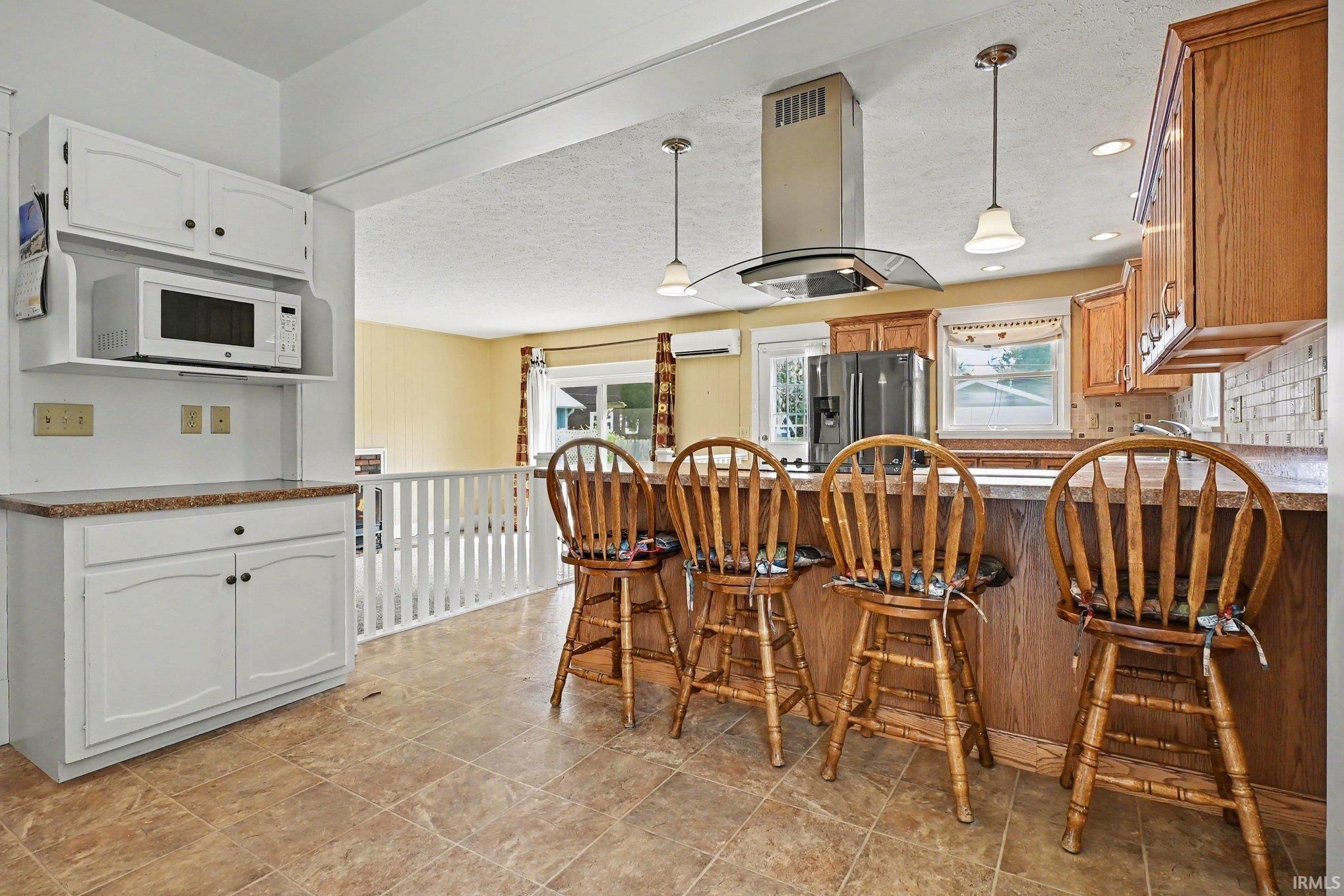 806 S 7th Street Goshen IN 46526
