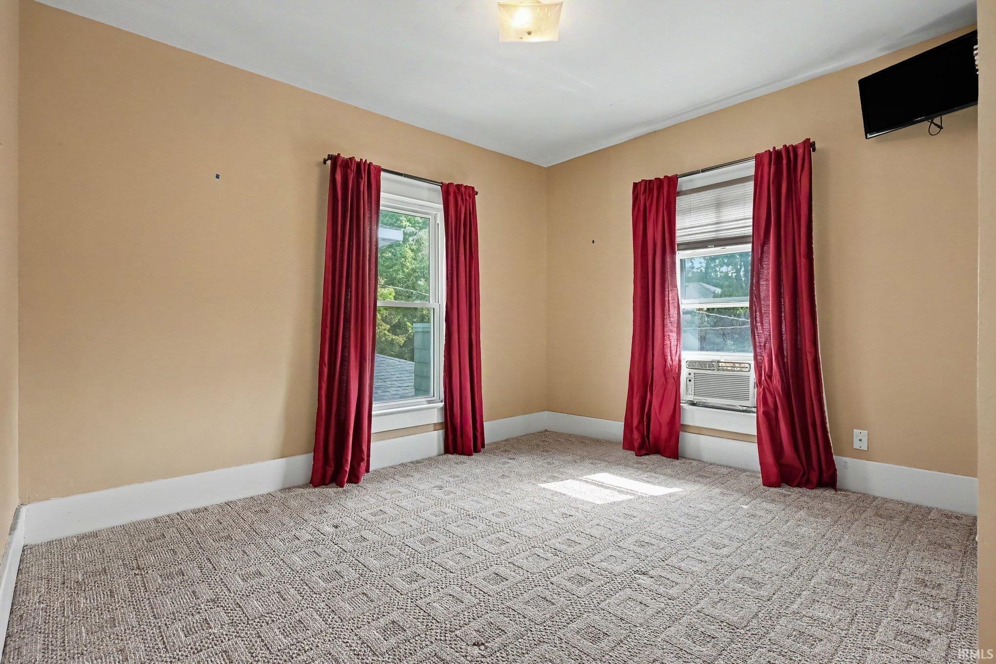 806 S 7th Street Goshen IN 46526