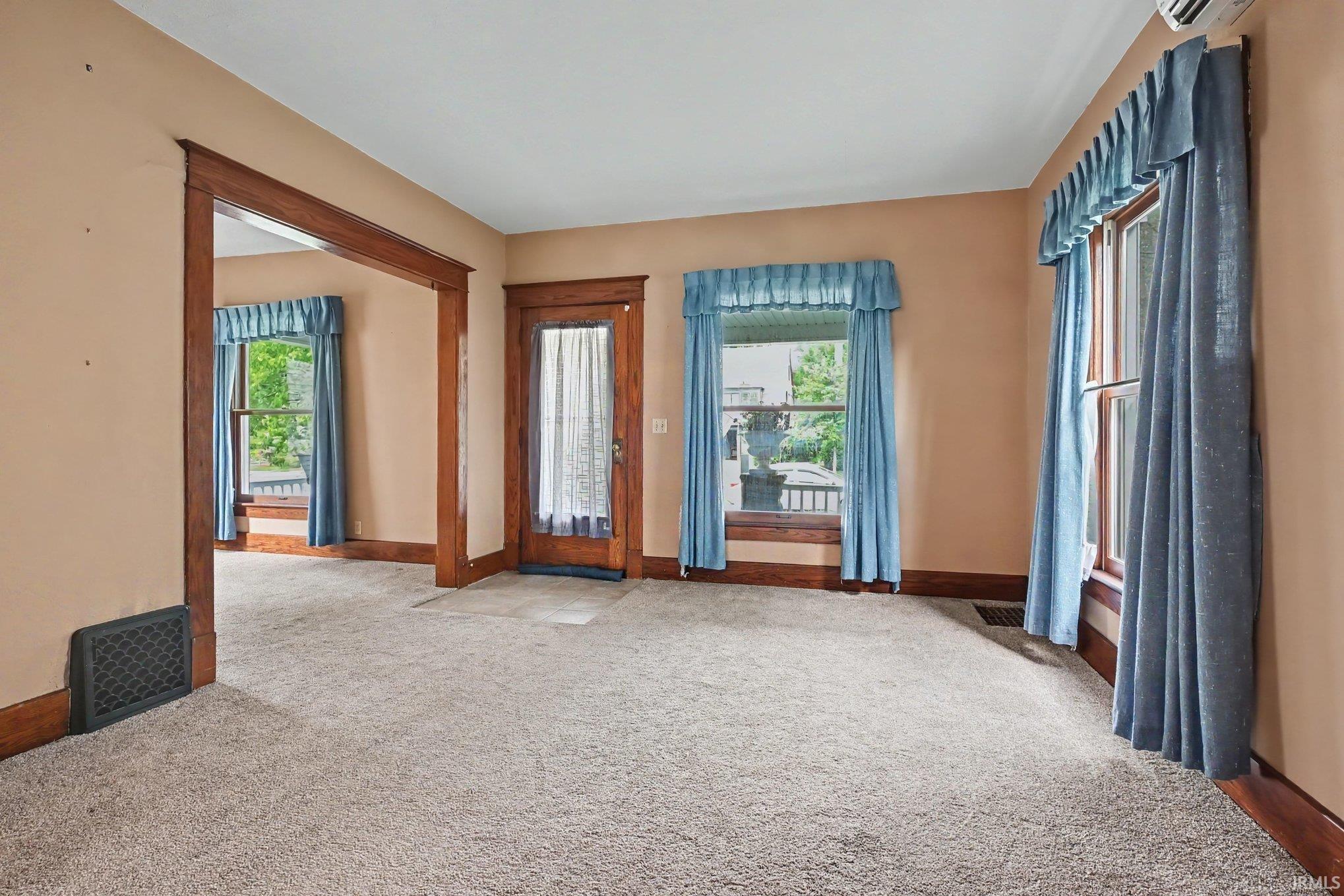 806 S 7th Street Goshen IN 46526