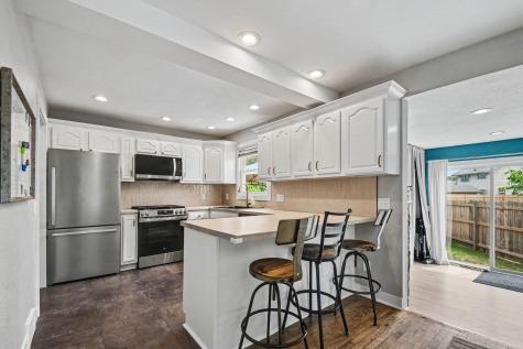 211 Marine Avenue Elkhart IN 46516