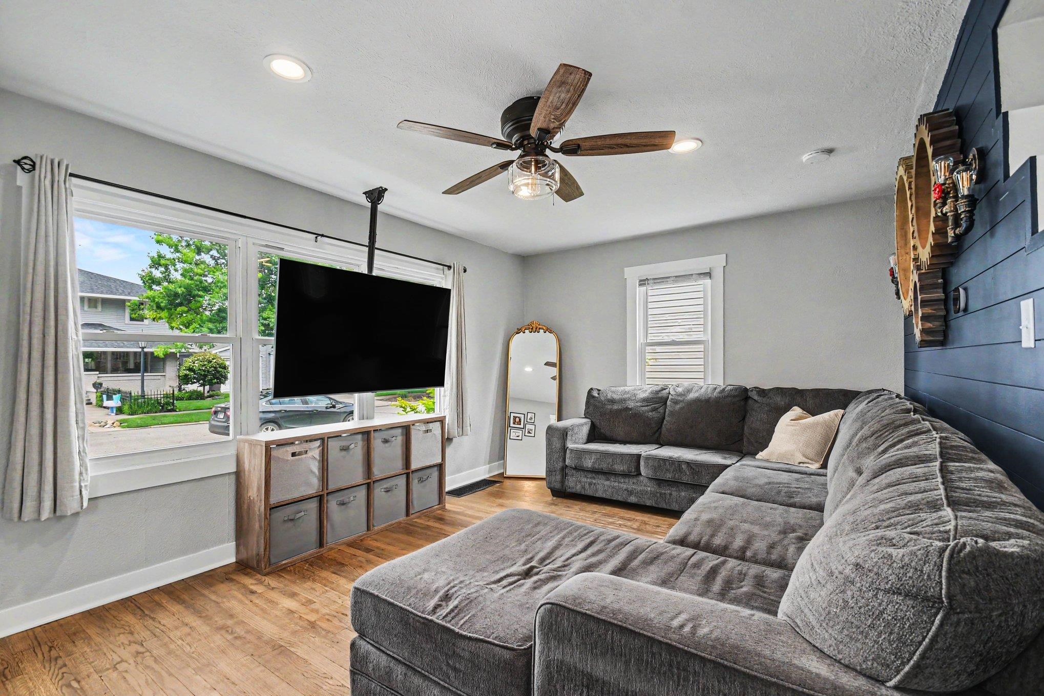 211 Marine Avenue Elkhart IN 46516