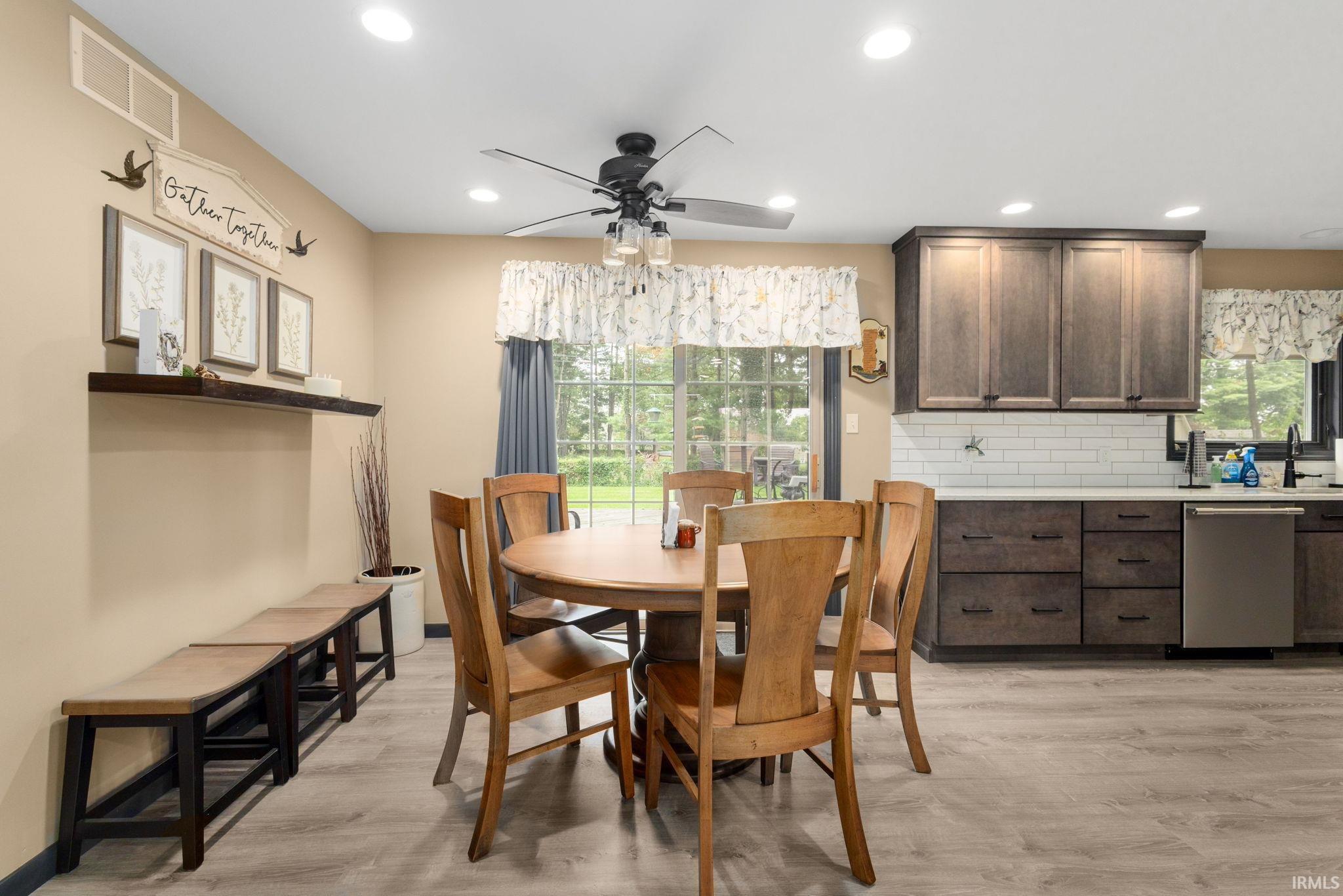 55844 Oak Lane Elkhart IN 46514