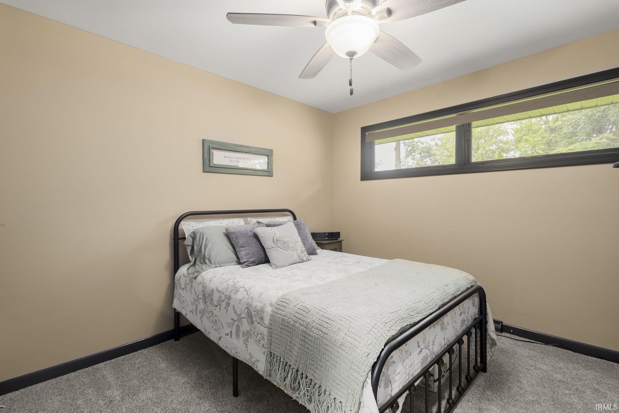 55844 Oak Lane Elkhart IN 46514
