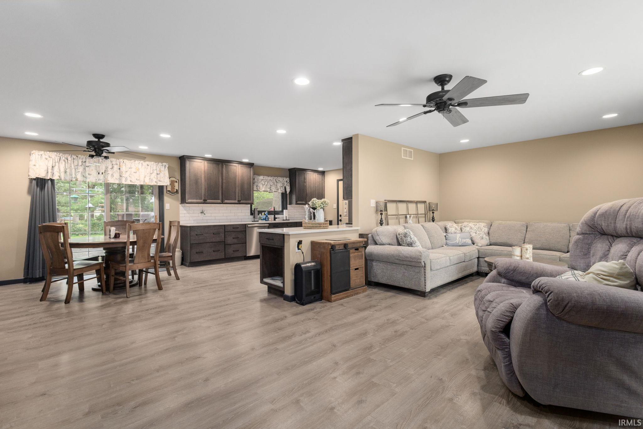 55844 Oak Lane Elkhart IN 46514