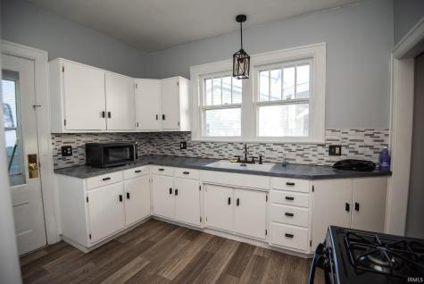 607 Barnett Street Vincennes IN 47591