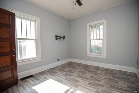 607 Barnett Street Vincennes IN 47591