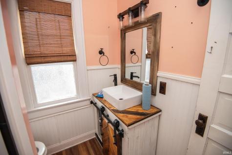 607 Barnett Street Vincennes IN 47591