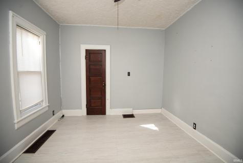 607 Barnett Street Vincennes IN 47591
