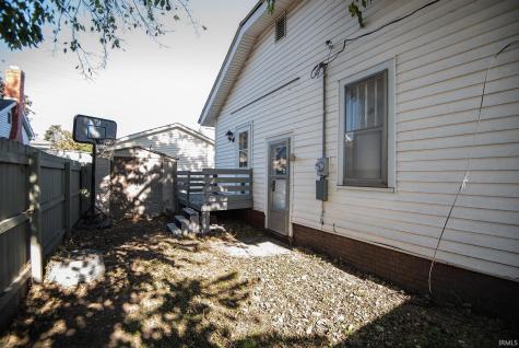 607 Barnett Street Vincennes IN 47591