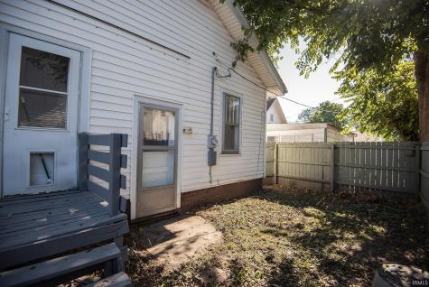 607 Barnett Street Vincennes IN 47591