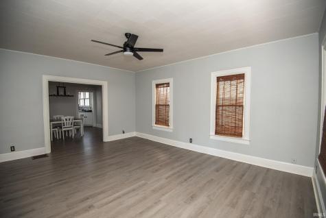 607 Barnett Street Vincennes IN 47591