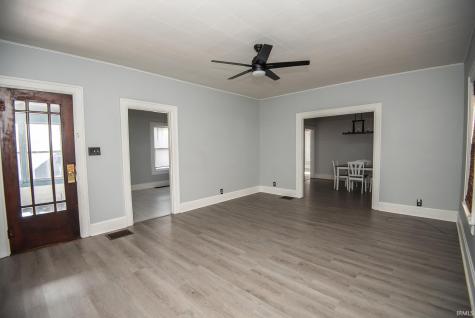 607 Barnett Street Vincennes IN 47591