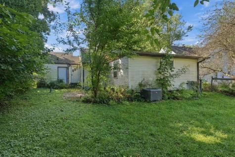 19737 Gilmer Street South Bend IN 46614
