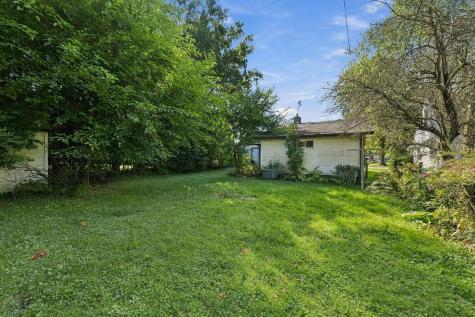 19737 Gilmer Street South Bend IN 46614
