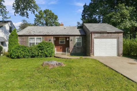 19737 Gilmer Street South Bend IN 46614